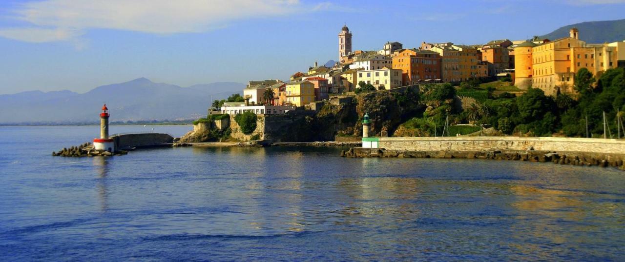 Apartament Casa Lochje Au Coeur De La Citadelle Bastia  Zewnętrze zdjęcie